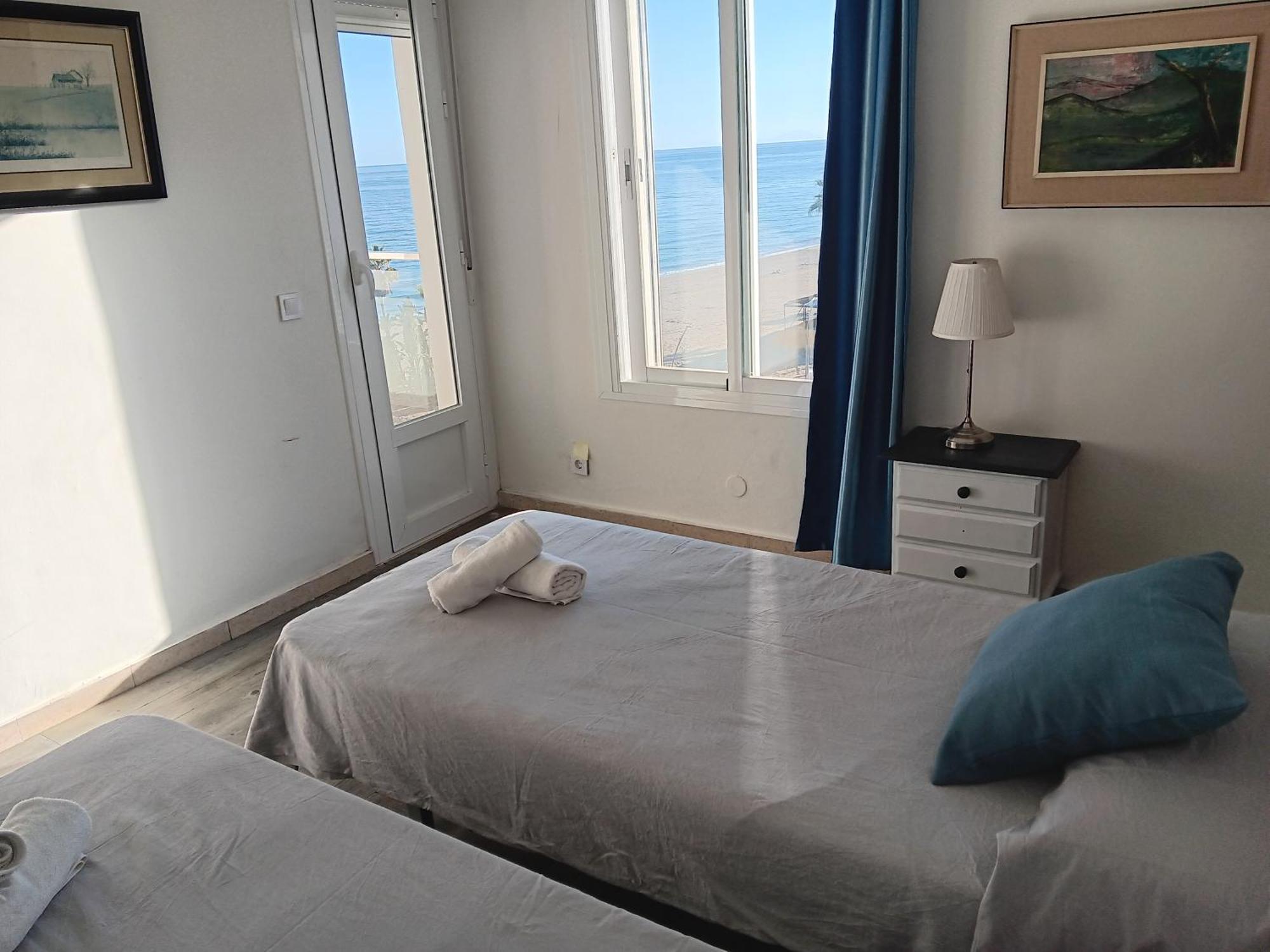 Alojamiento Iberia Playa Estepona Exteriér fotografie