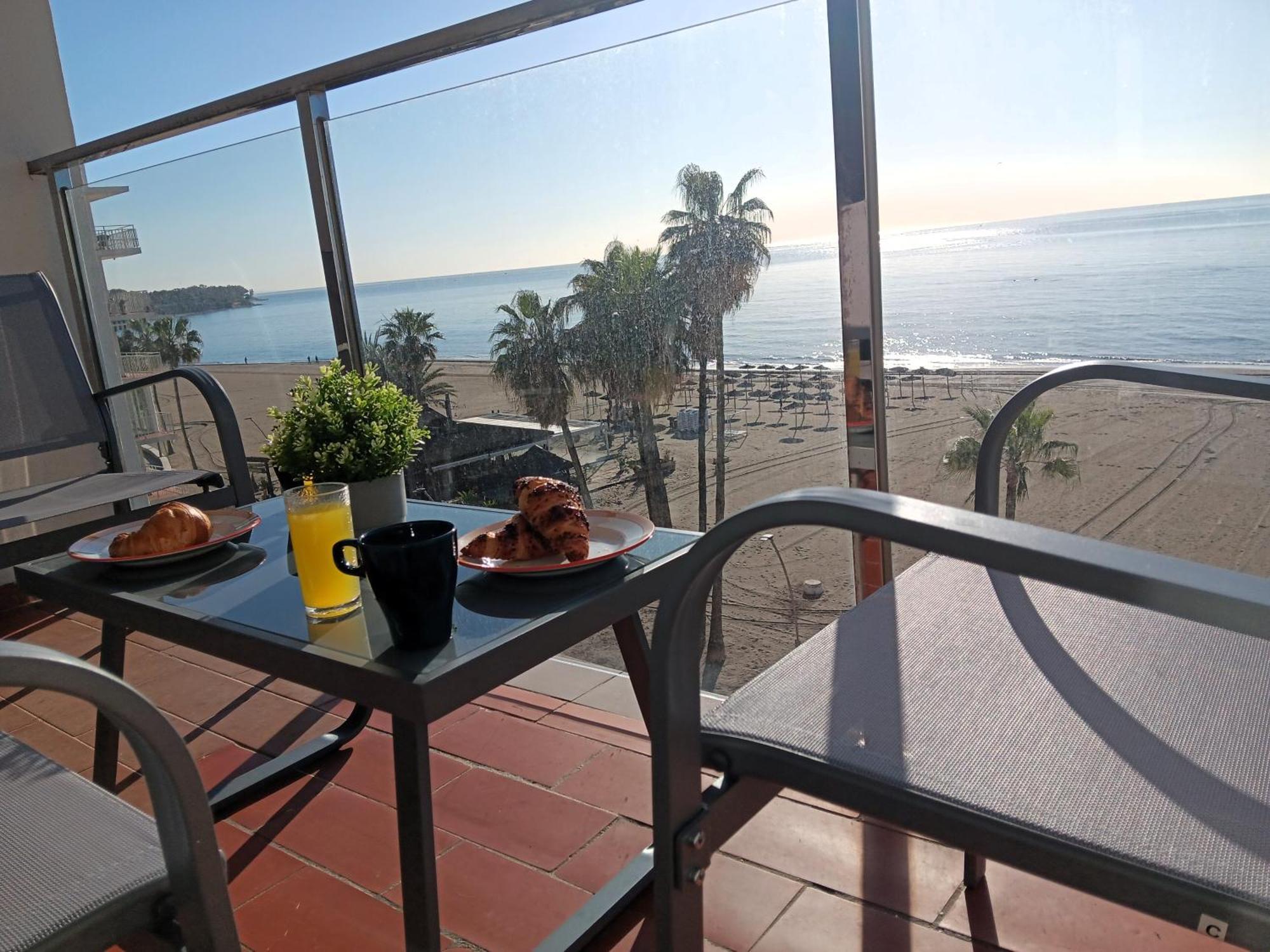 Alojamiento Iberia Playa Estepona Exteriér fotografie