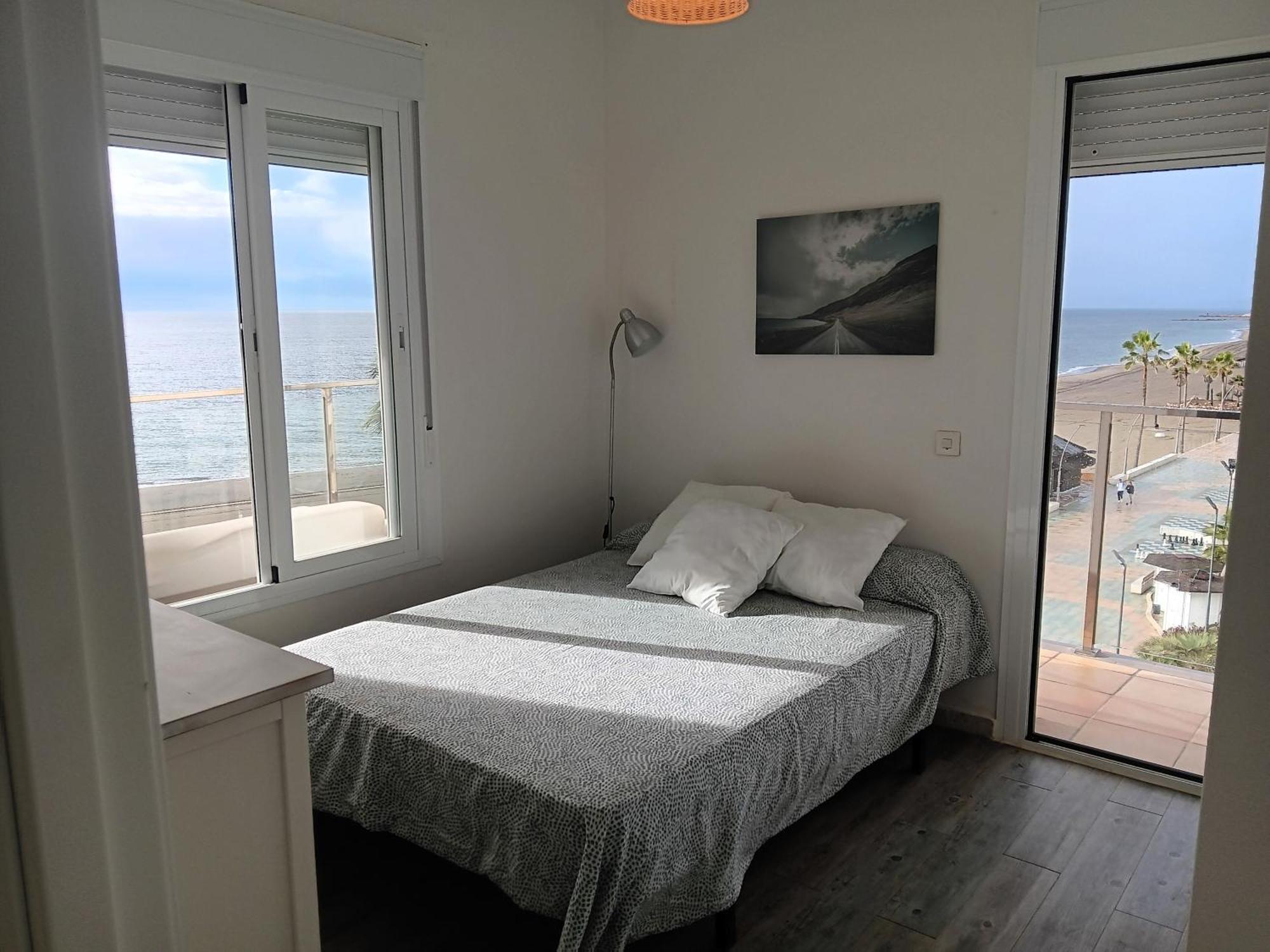 Alojamiento Iberia Playa Estepona Exteriér fotografie
